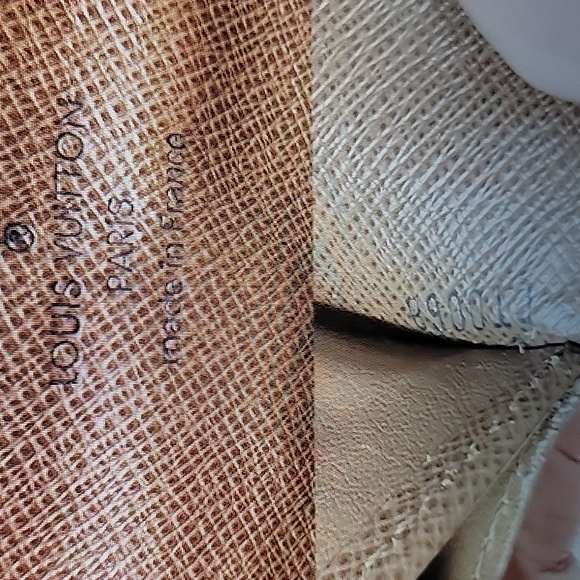 Louis Vuitton Sarah Wallet Modified for use - Picture 9 of 13